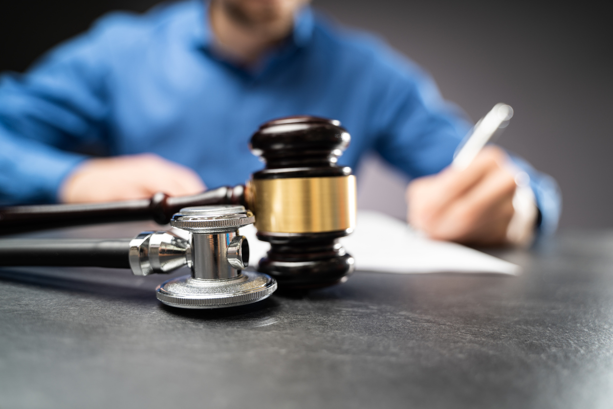 How To Set Up a Medical Malpractice Law Firm